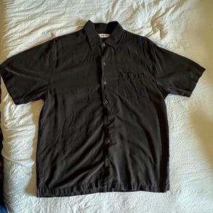 Tommy Bahama Men’s 100% Silk Original Fit Button Down Shirt. Size L, Color Brown